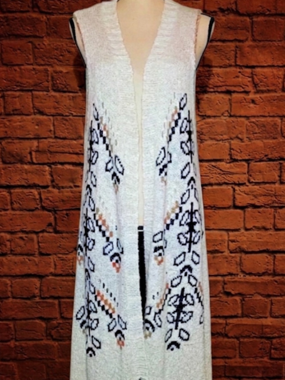 Democracy Bohemian Fringe Crochet Embellished Sweater (size medium)